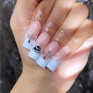 Meet your Posher, Davinna